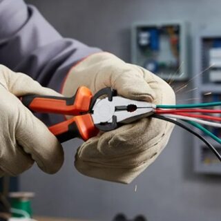 PINZA UNIVERSAL BISSO 6" EN BLISTER