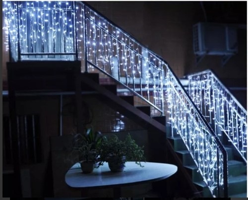 CORTINA LLUVIA LUZ BLANCA 200 LED POL-29 - BS.AS -